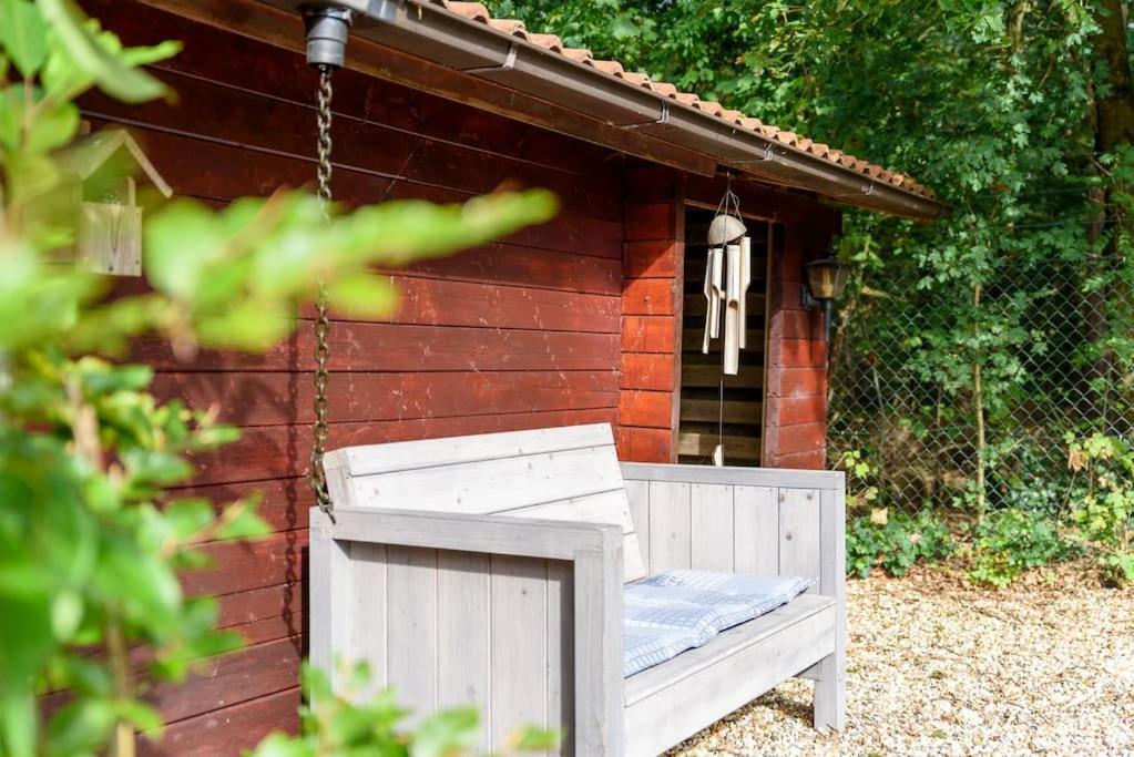 Spacious Wooden Cottage With Infra-Red Sauna At Veluwe Putten Dış mekan fotoğraf